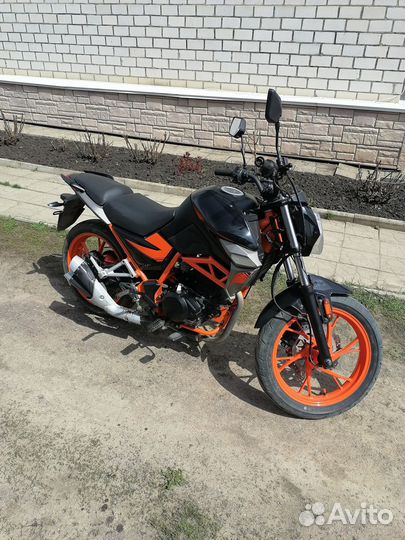 Мотоцикл Nitro 200