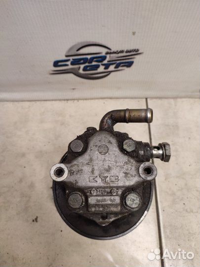 Насос гидроусилителя руля Volkswagen Passat B5 AEB