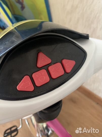 Трехколесный велосипед