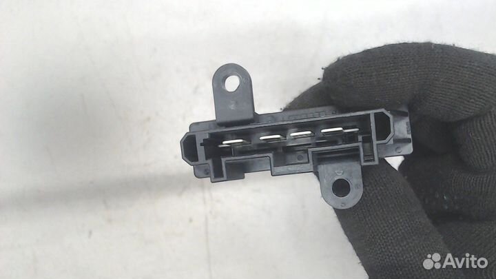 Сопротивление отопителя Nissan Almera N16, 2005