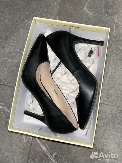 Туфли черные женские 40 размер