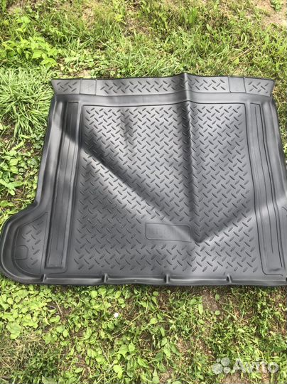 Коврик в багажник Toyota LC-150 Prado