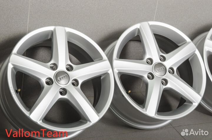 Лот M982250 Оригинальные 16-е диски audi