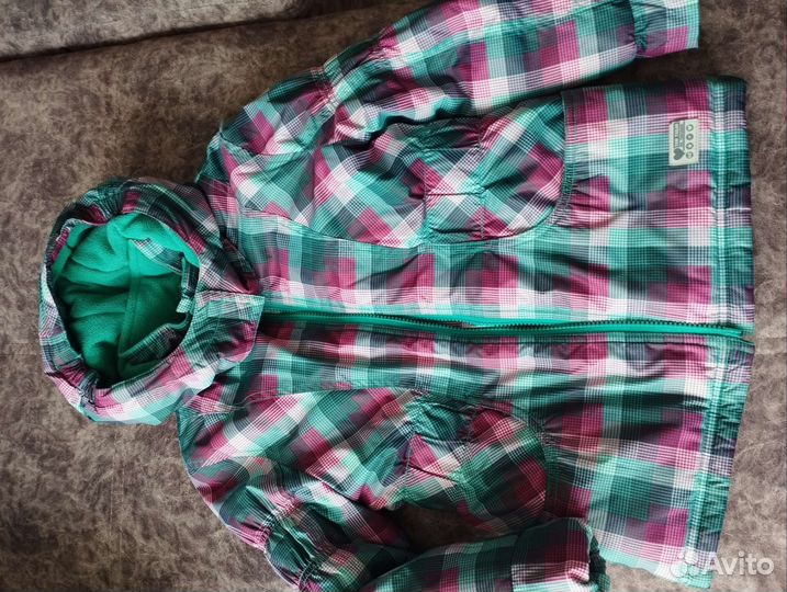 Куртка на девочку