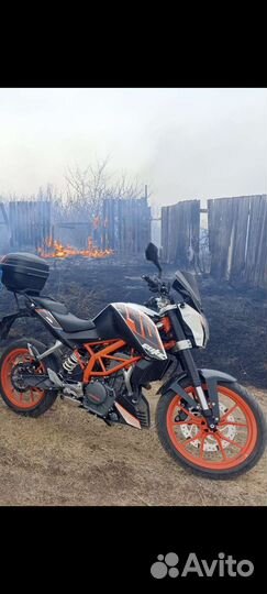KTM duke 390