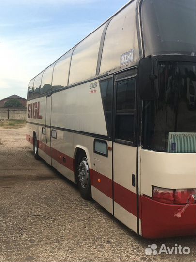 Туристический автобус Neoplan 116, 1990