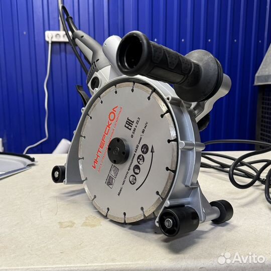 Аренда штробореза с пылесосом Казань