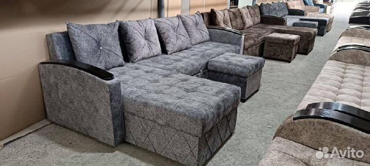 Угловой диван универсал