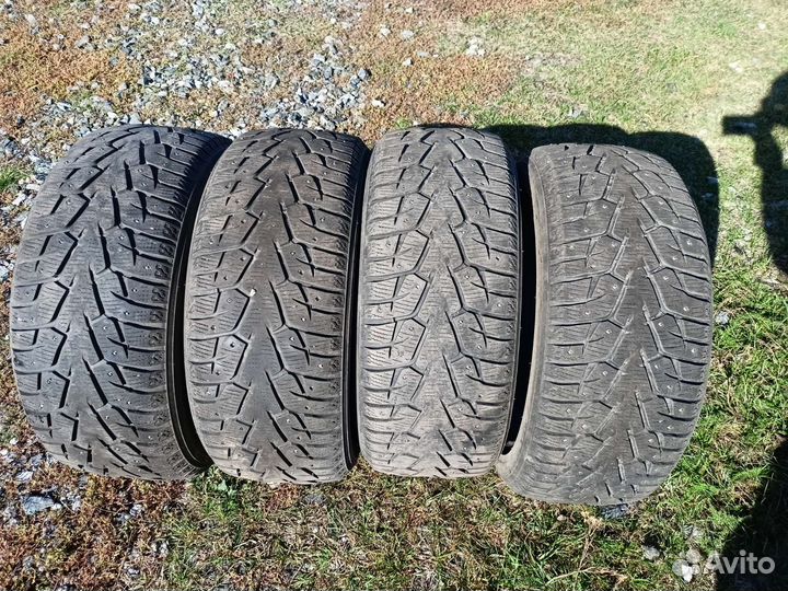 Yokohama Ice Guard Stud IG55 225/45 R17 94T