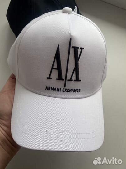 Бейсболка Armani Exchange