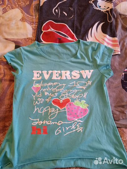 Продам футболки на девочку