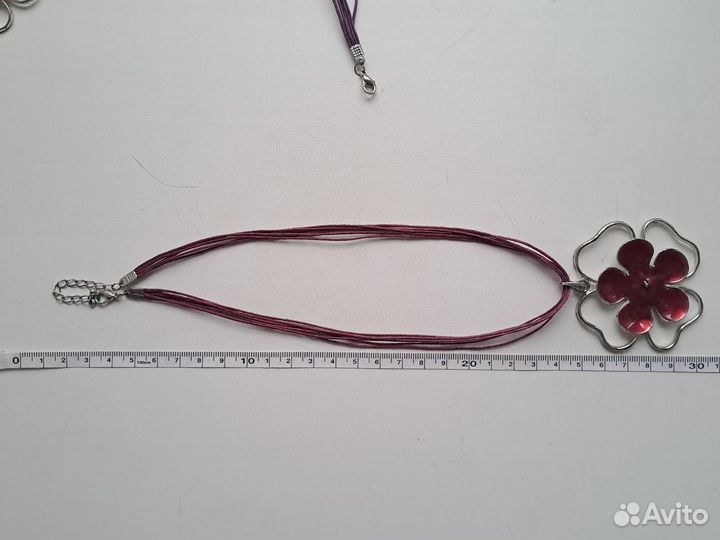 Бижутерия, бусы, цепочки