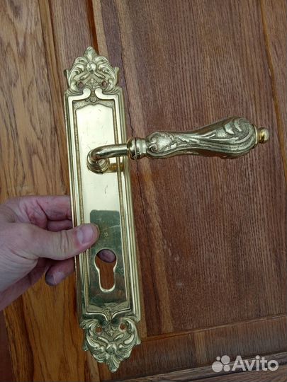 Дверные ручки италия