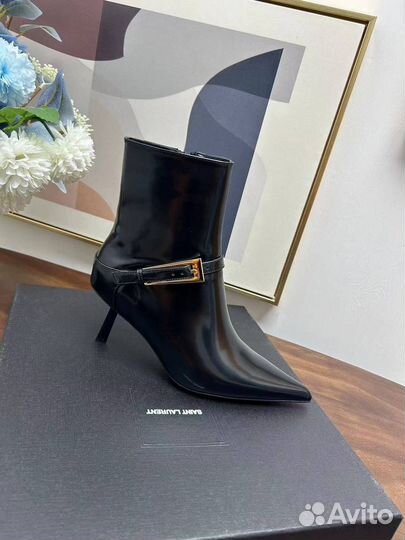 Полусапоги женские Saint Laurent