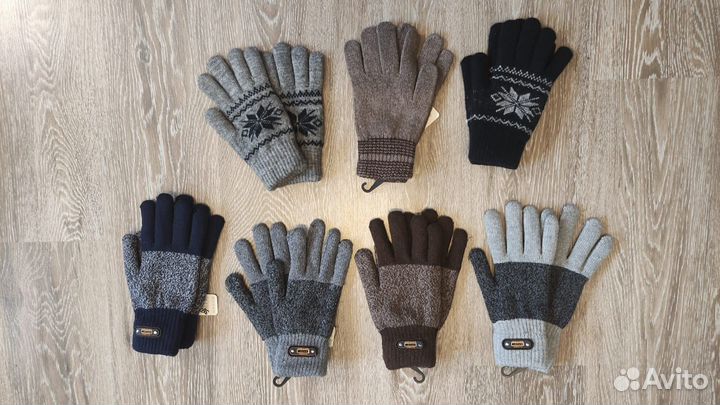 Перчатки Under armour, TNF, Jack Wolfskin и др