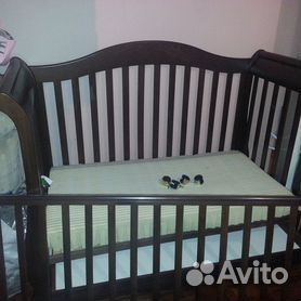 Pali renee outlet crib