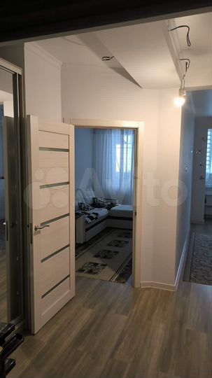 1-к. квартира, 32 м², 4/8 эт.