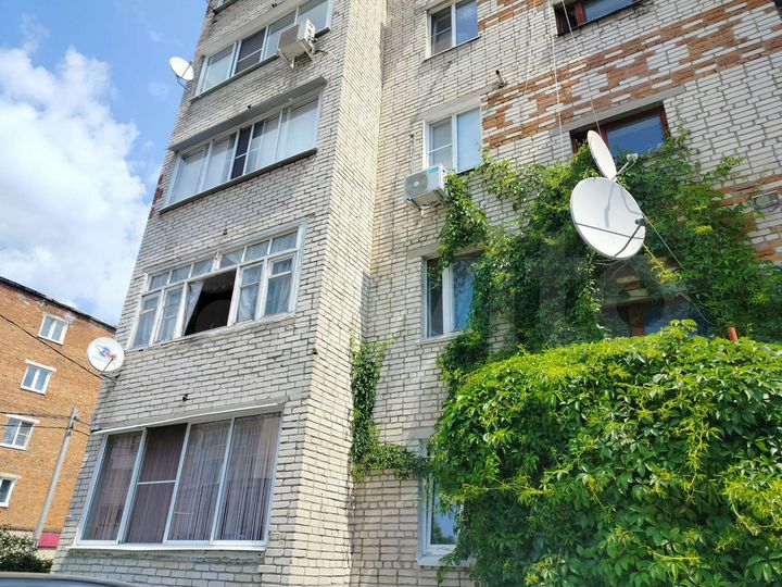 2-к. квартира, 54,5 м², 2/5 эт.
