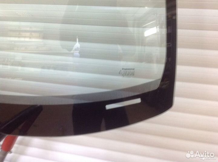 Лобовое стекло Рено Дастер