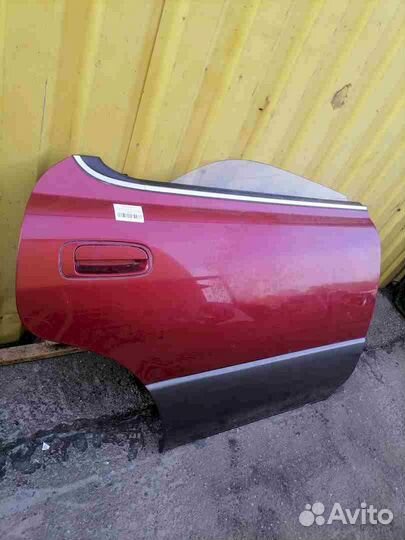 Дверь задняя правая Toyota Windom VCV10