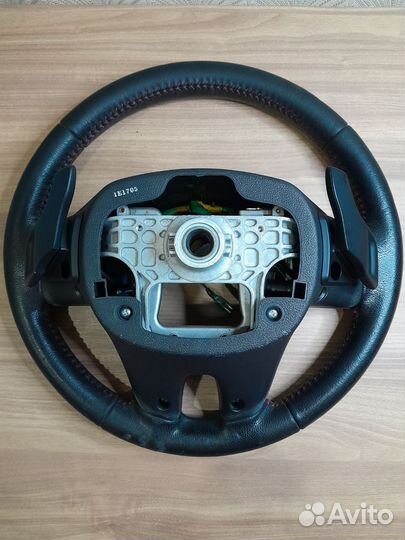 Руль KIA cerato 2 подрулевыми лепестками скоростей