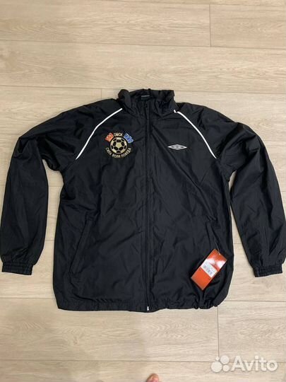 Ветровка мужская umbro