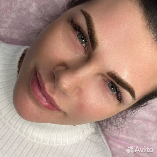 Перманентный макияж татуаж бровей и губ