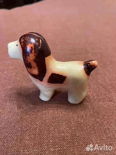 Собака винтажная