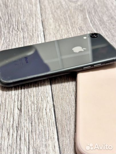 iPhone Xr, 128 ГБ