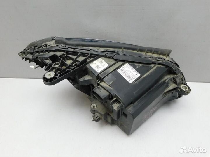 Фара левая Mercedes-Benz C-Class