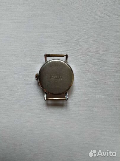 Часы наручные