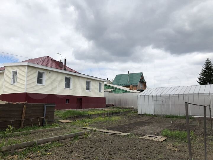 Дом 83 м² на участке 8 сот.