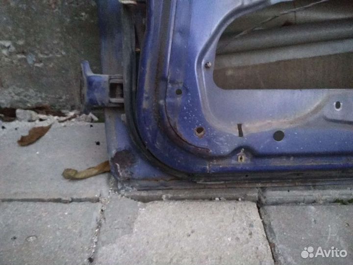 Ланос дверь задняя