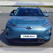 Hyundai Kona AT, 2020, 130 000 км, с пробегом, цена 2 650 000 руб.