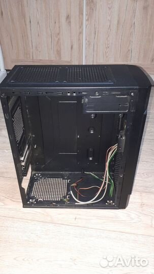 Компьютерный корпус Zalman ZM-T1