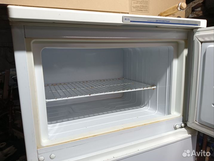 Холодильник б/у