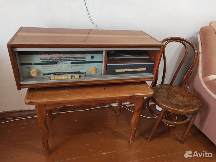 Радиола Эстония 4