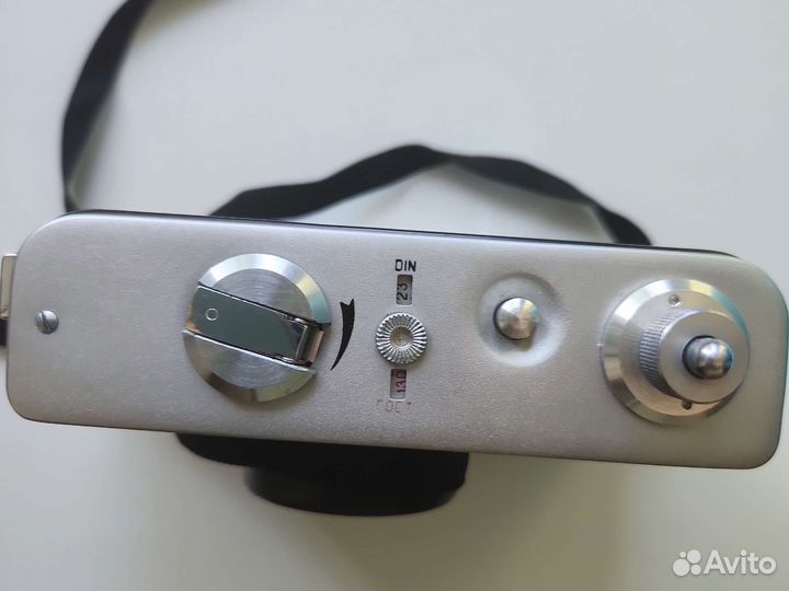 Плёночный фотоаппарат