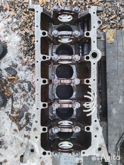 Блок цилиндров 1JZ Голый