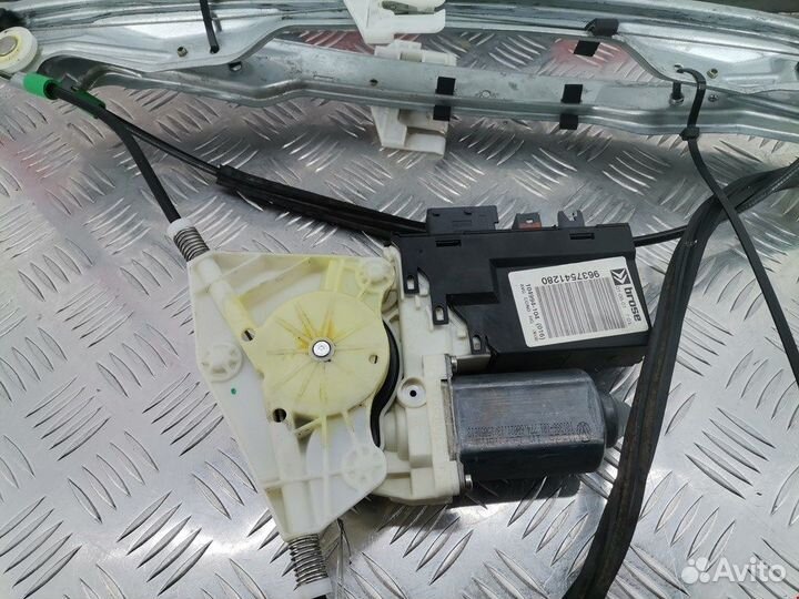 Стеклоподъемник для Peugeot-Citroen C5 1