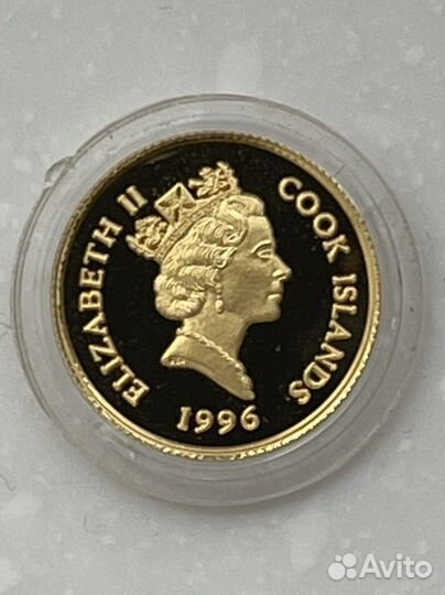 Золотая монета Острова Кука Бурый медведь