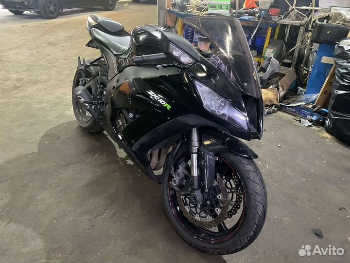 Kawasaki ZX-10 Ninja 2011
