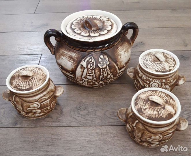 Горшки и кастрюля для запекания