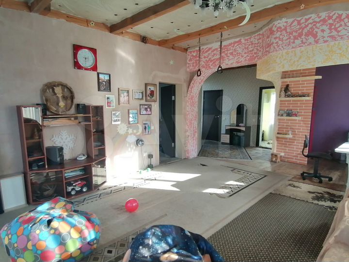 Дом 140 м² на участке 8 сот.