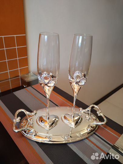 Свадебные бокалы