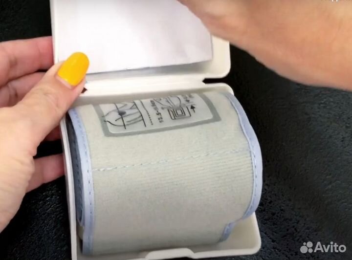 Тонометр на запястье для измерения давления