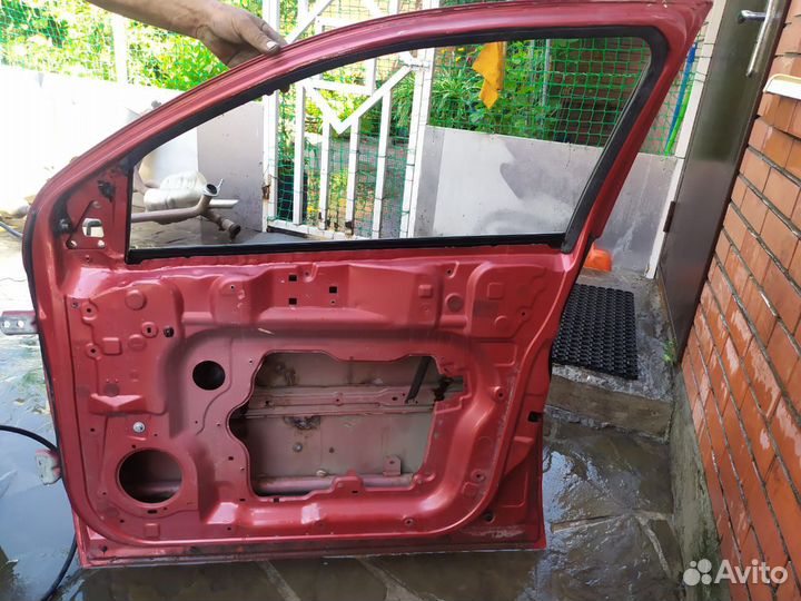 Дверь пер. прав. Nissan Qashqai 2008