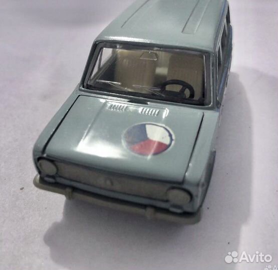 Модель Ваз 2102 1/43 редкая без хрома