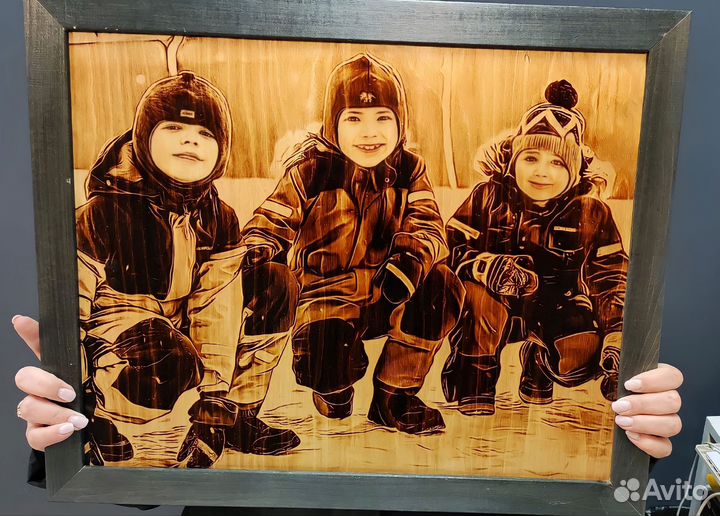 Портрет по фото на дереве огнём