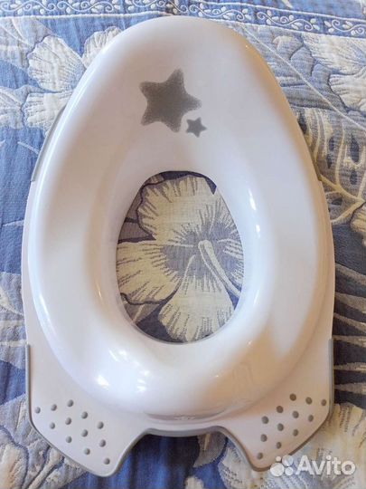 Подставка для ног детская и накладка на унитаз